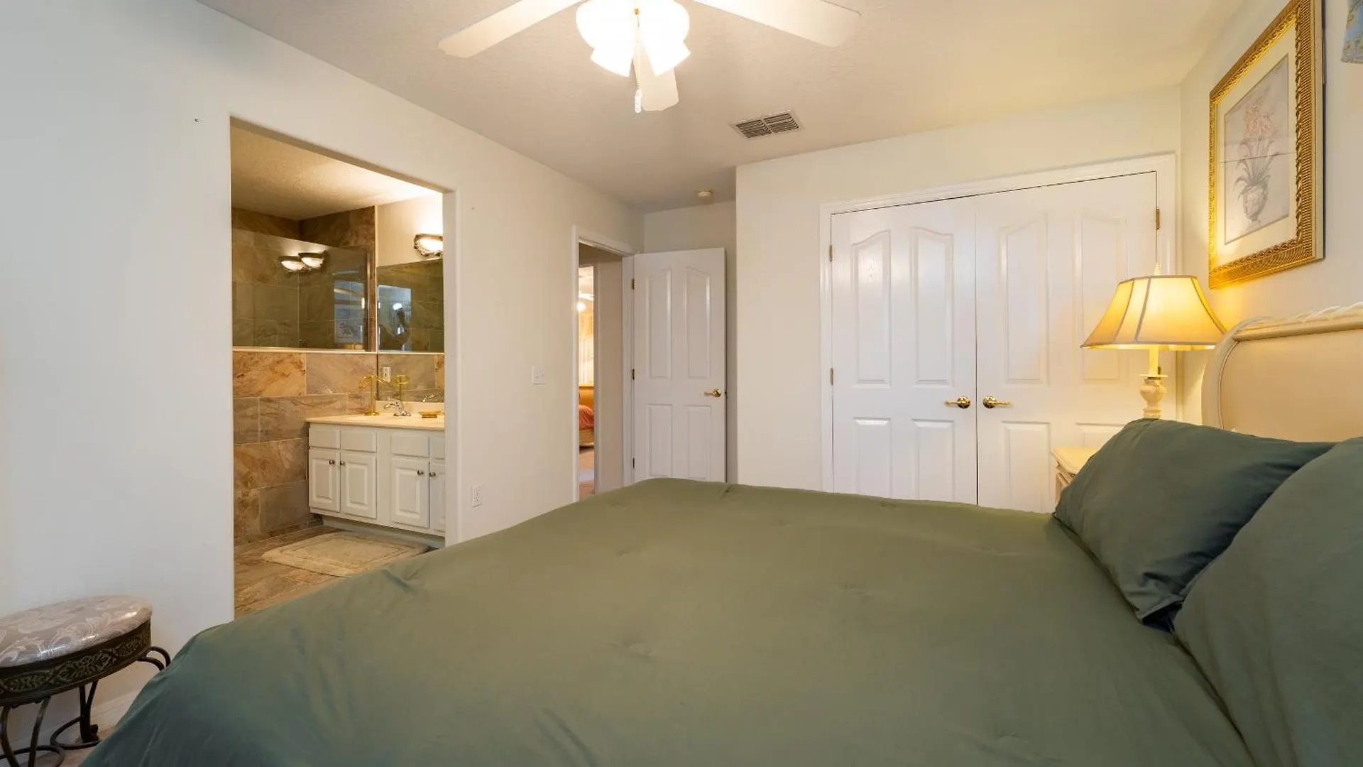 Budget Friendly Pool Home In Quiet Gated Community Davenport Holiday home